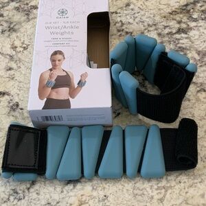 GAIAM Light Blue Neoprene Wrist and Ankle Weights